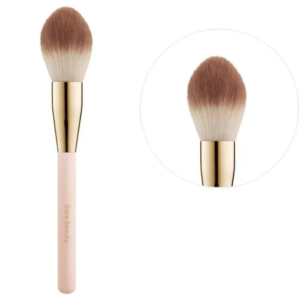 NWT Rare Beauty by Selena Gomez Always An Optimist Powder Brush